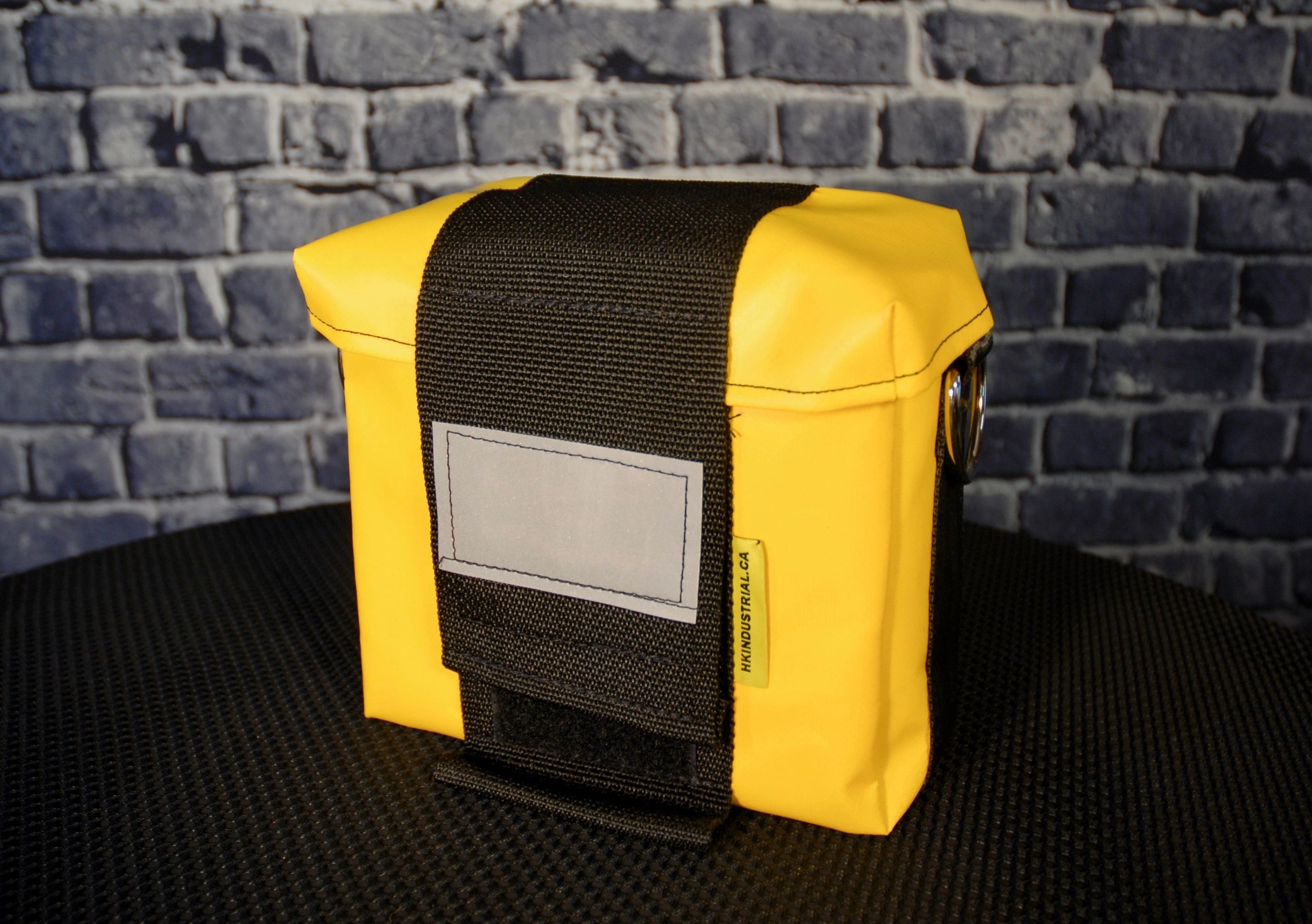 SCSR Self contained self rescuer pouch