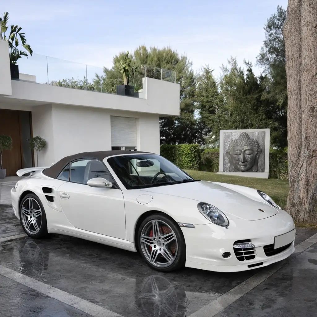 Porsche 911 Turbo freshly cleaned and polished in front of a villa in santa ponsa Calvia