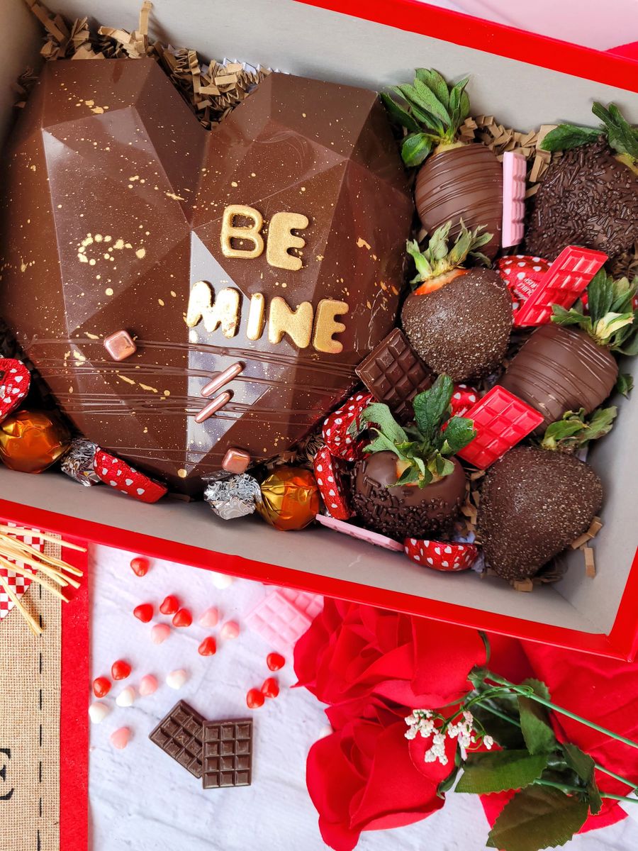 Breakable Chocolate Heart Gift Box