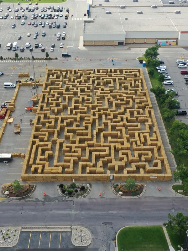 Great Straw Maze LLC