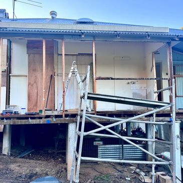 Team working on Residential, Industrial and Commercial Asbestos removal at a commercial property.