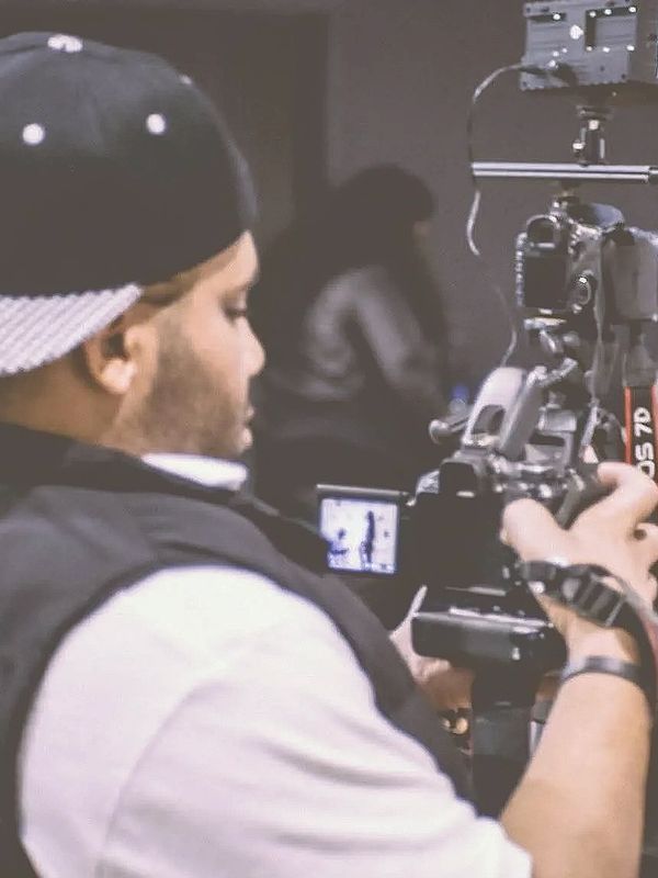 Chris Marketing Director For Legend Empire.