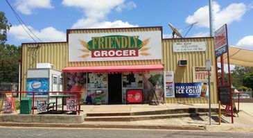 Rubyvale Friendly Grocer. Fuel, groceries, fresh produce, gas, ice, merchandise. The Gemfields 4702.