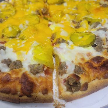 Cheeseburger Pizza