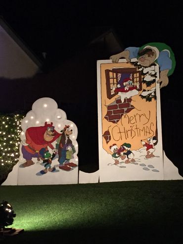 Goofy and friends on Christmas Card Lane. Christmas lights in San Diego. 
