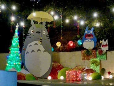 Cats on Christmas Card Lane. Christmas lights in San Diego. 