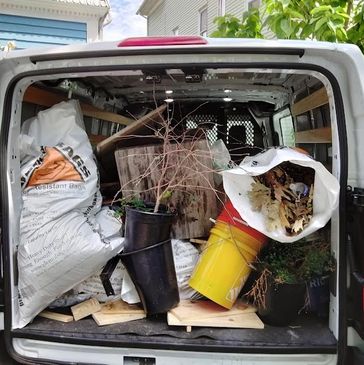 Same Day Clean Out & Trash Removal. Serving All Of Rhode Island.