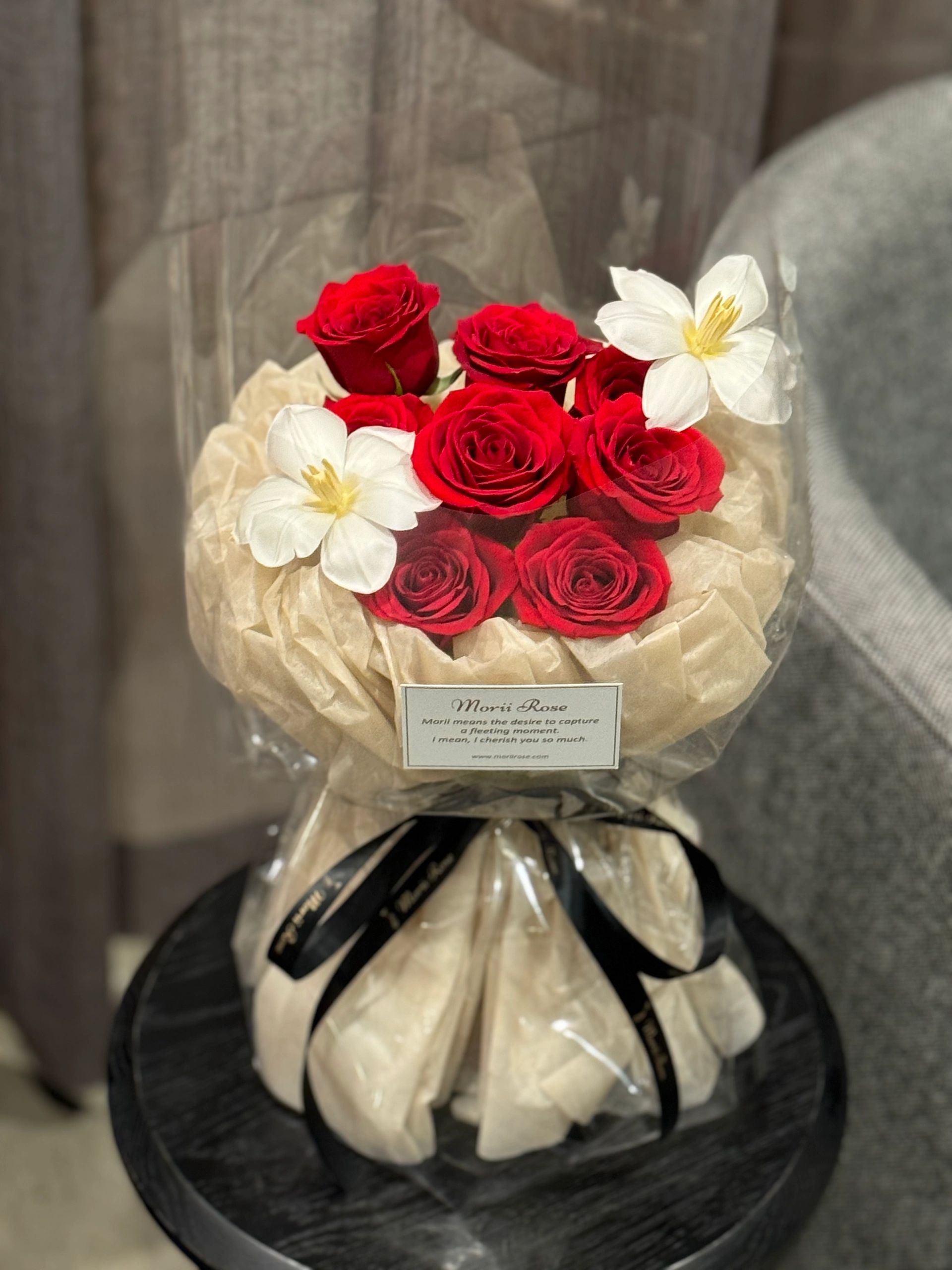 8 Red Roses & Tulips