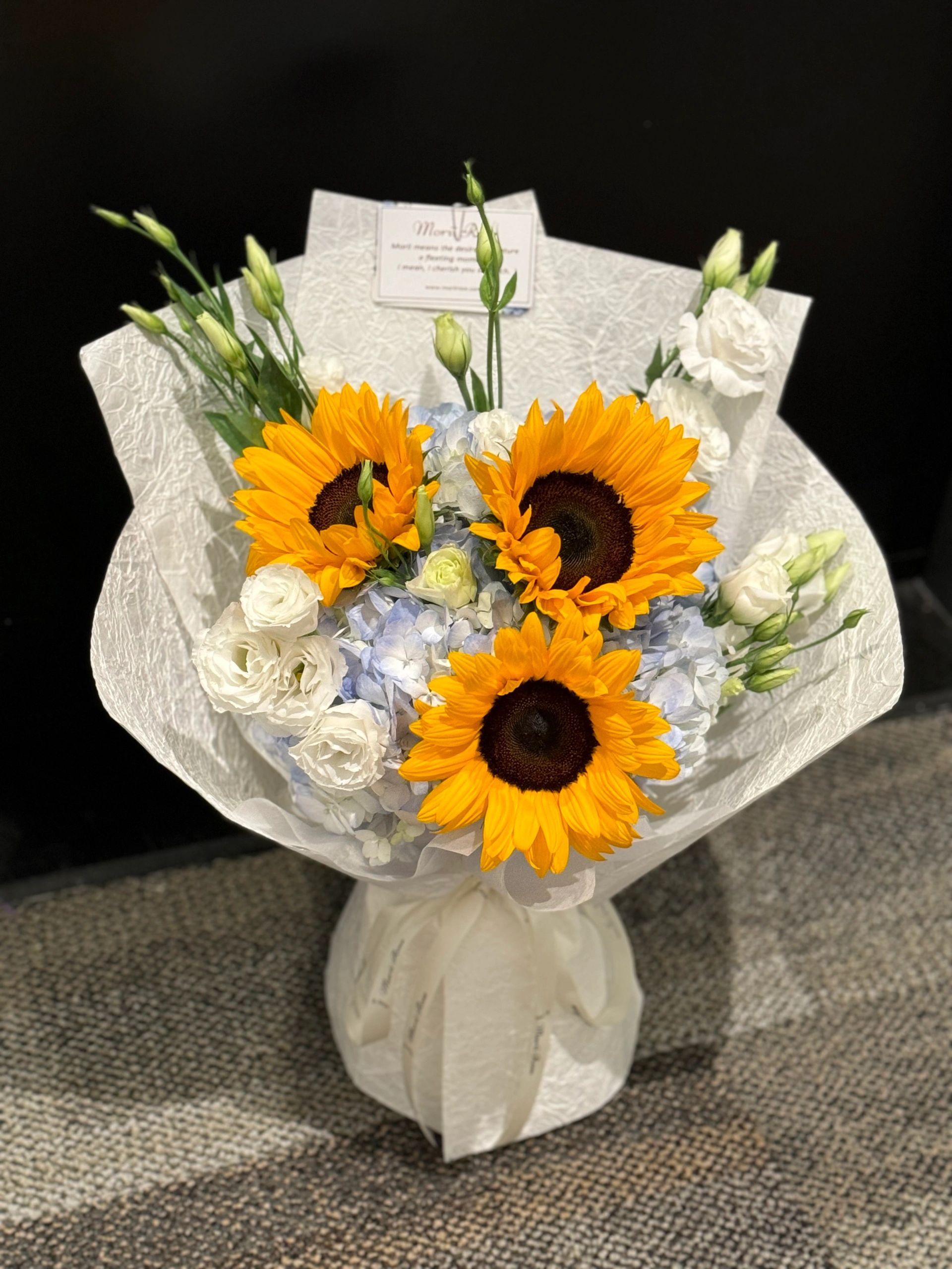 Sunflowers& Eustoma&Hydrangea