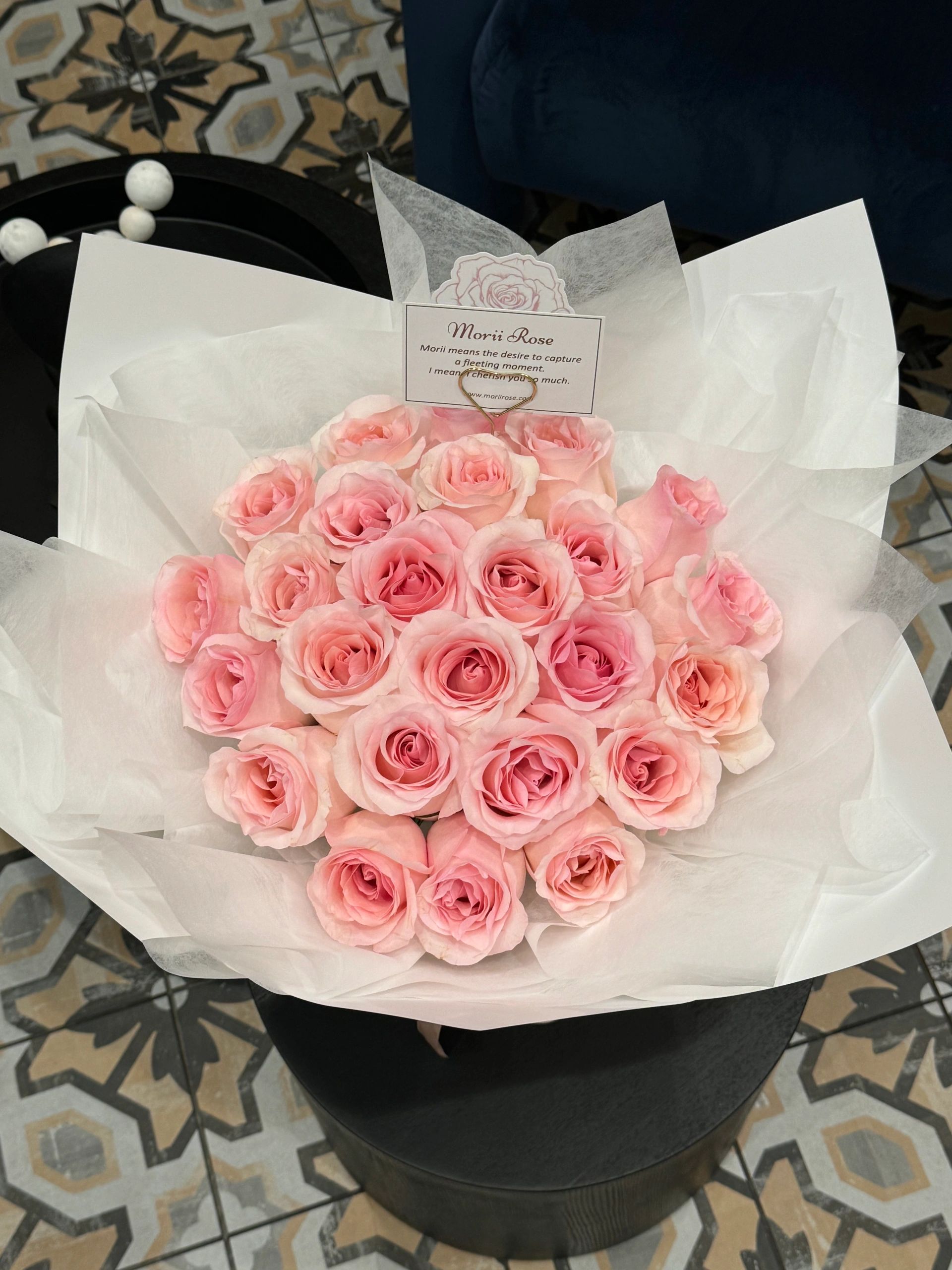 25 Novia Roses