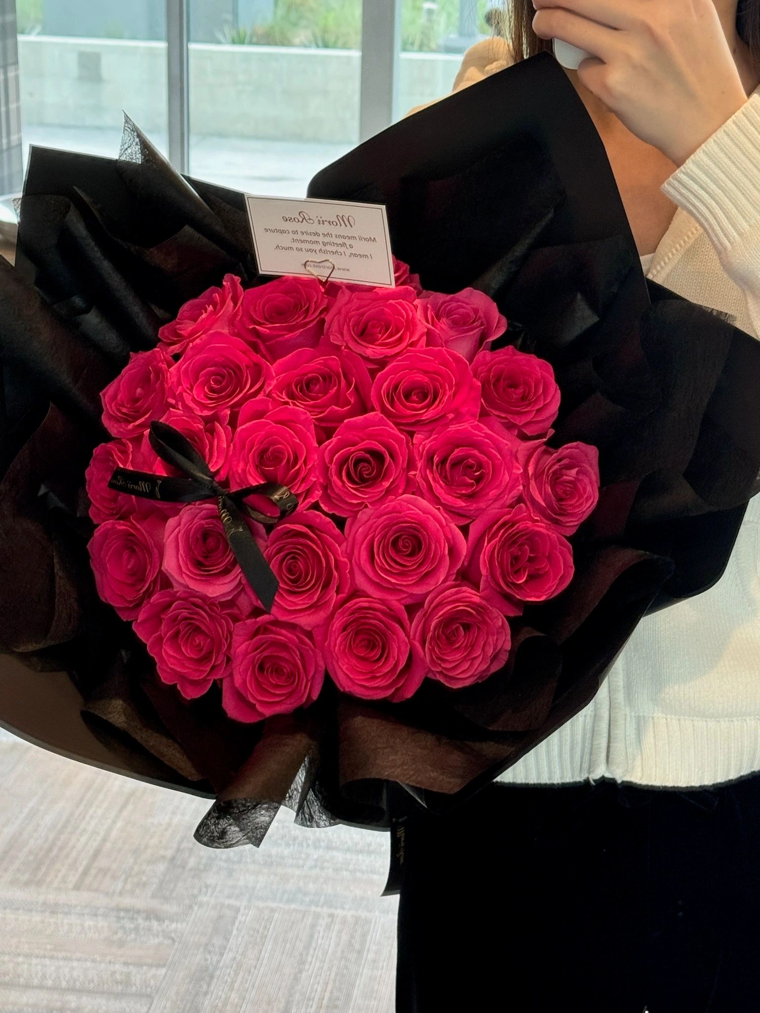 25 Floyd Roses-Blk