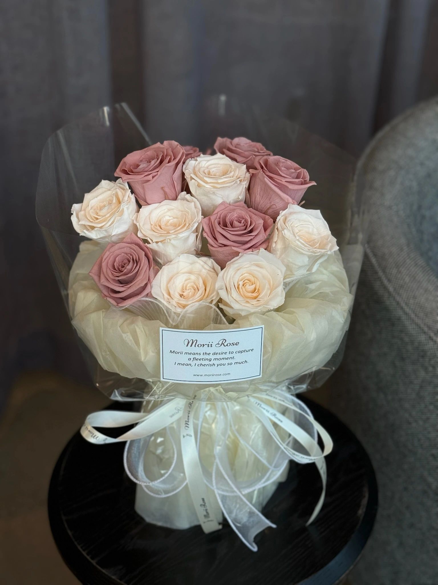 Cappuccino& Vendela Preserved Roses