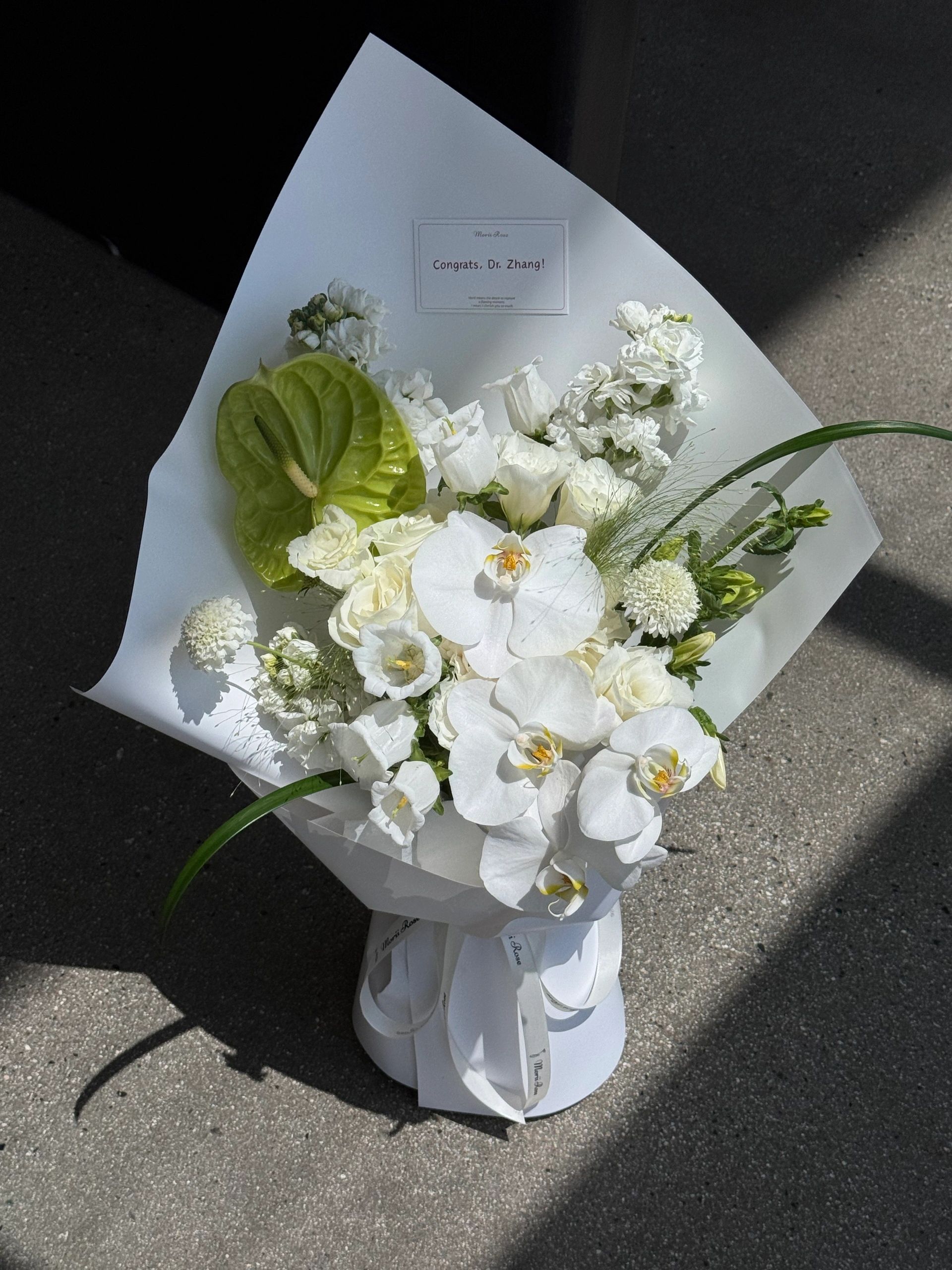 Elegant White Floral Bouquet