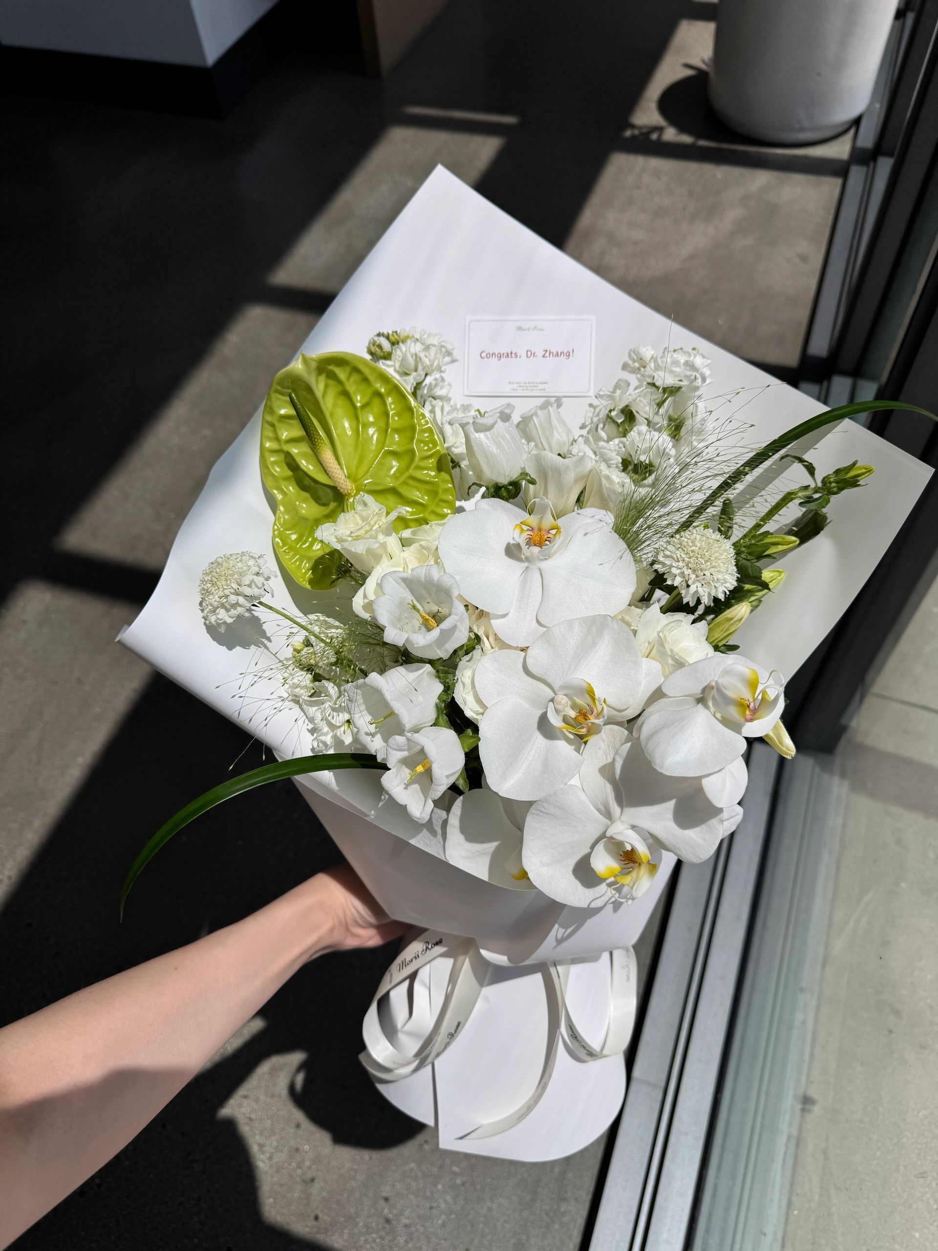 Elegant White Floral Bouquet