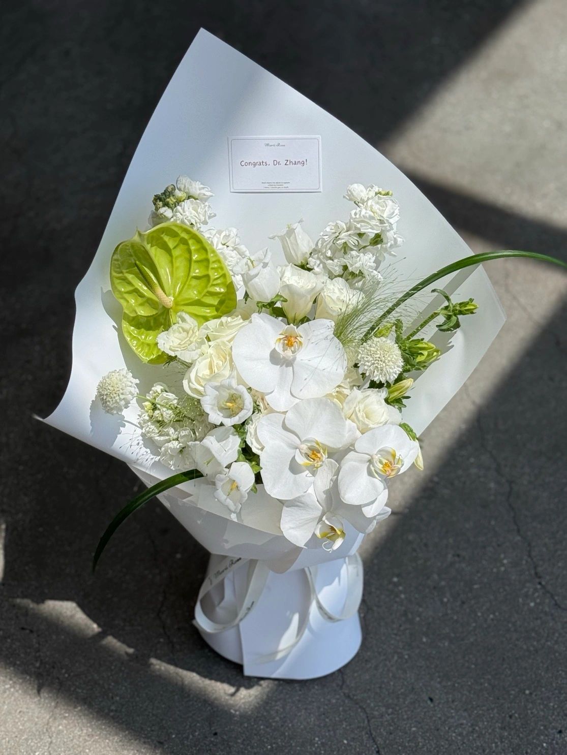 Elegant White Floral Bouquet