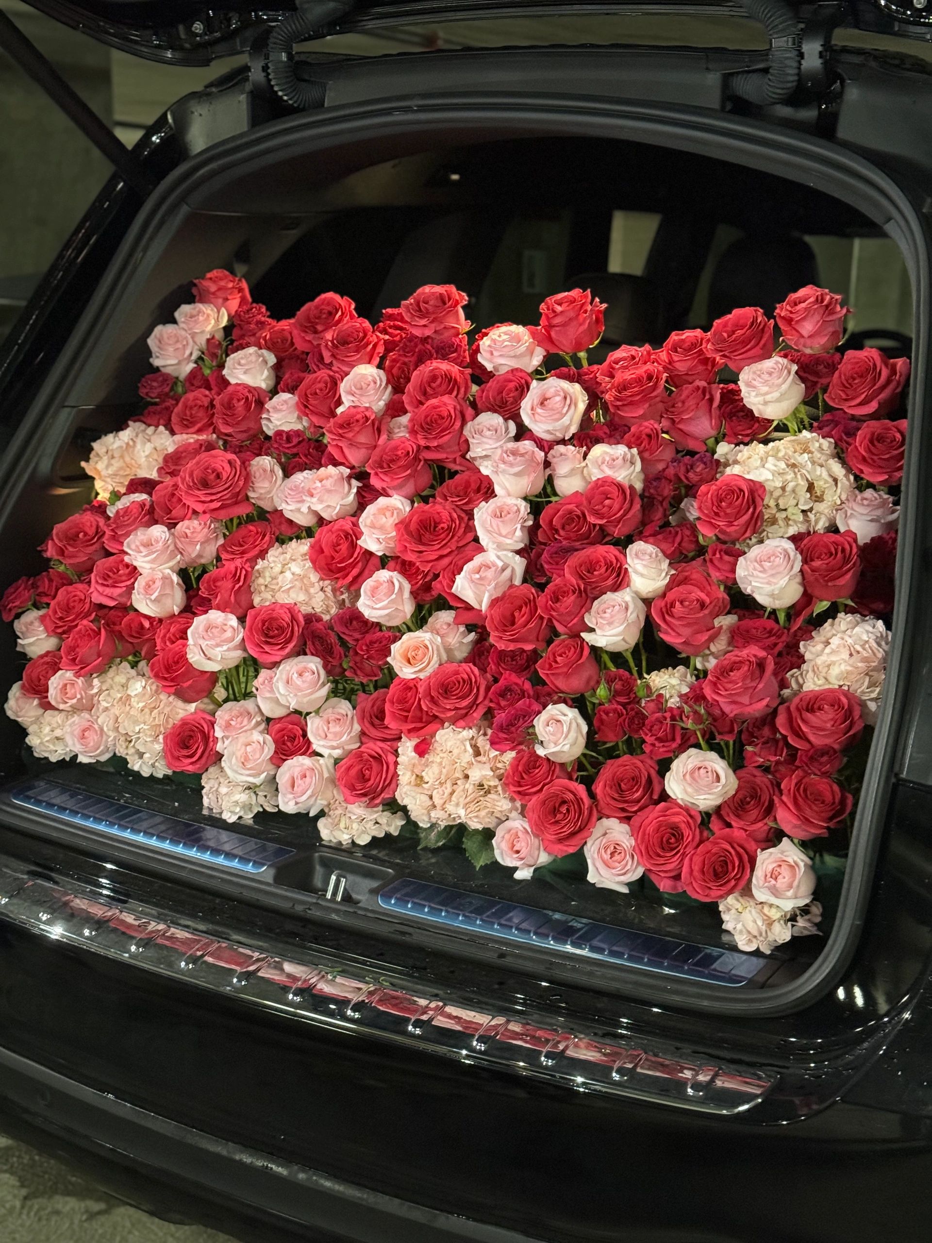 Car Trunk Floyd and Pink Themed Flower