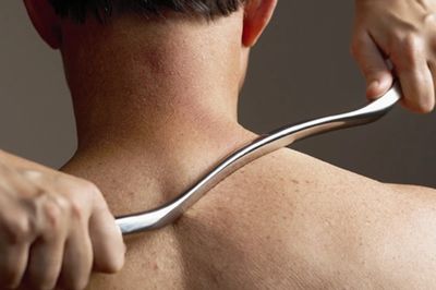 Chiropractor that works on muscle tightness