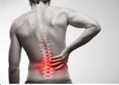 Chiropractor for low back pain