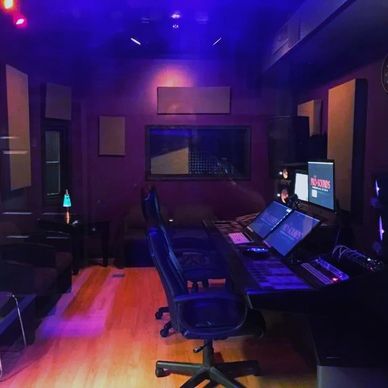 Pro Sounds Studio Control Room