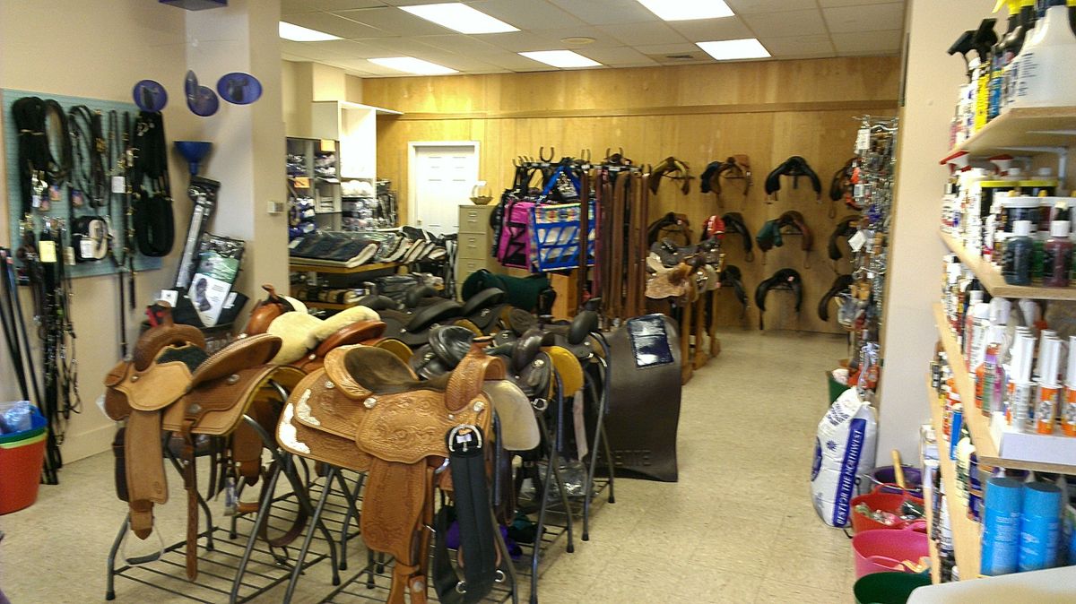 Western Saddles Consignment