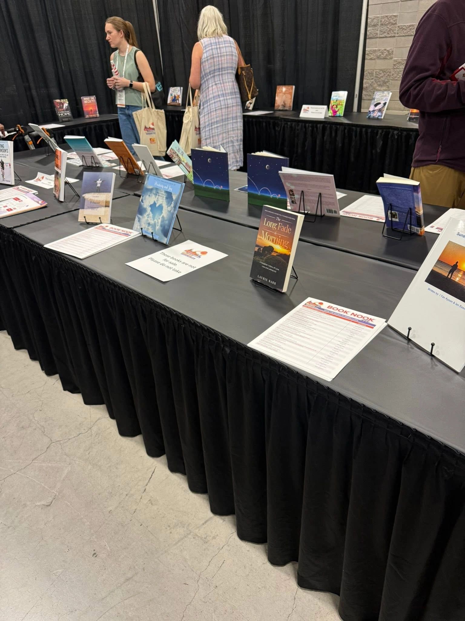 Book nook – WPC