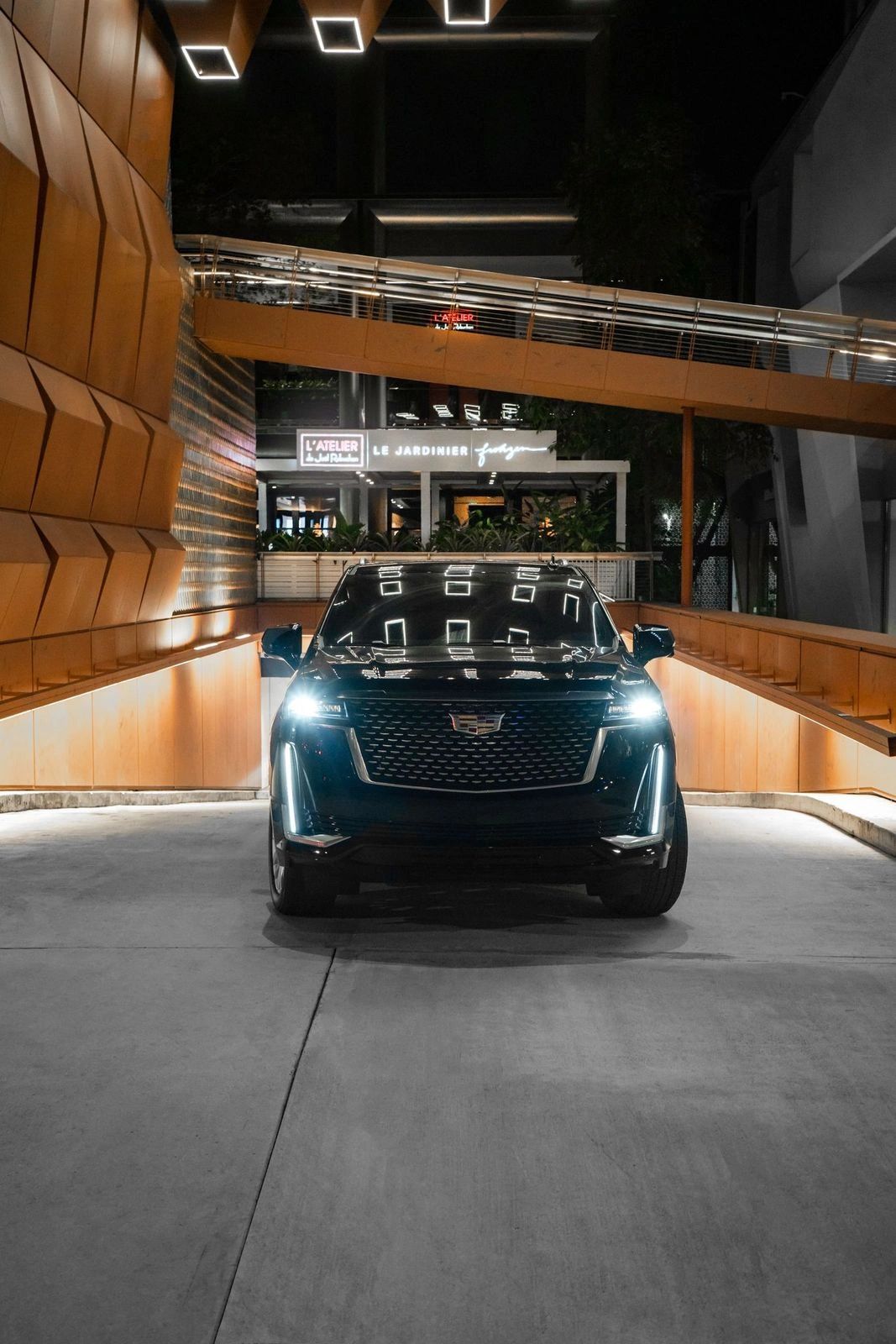 Cadillac Escalade Executive Edition — photo 8