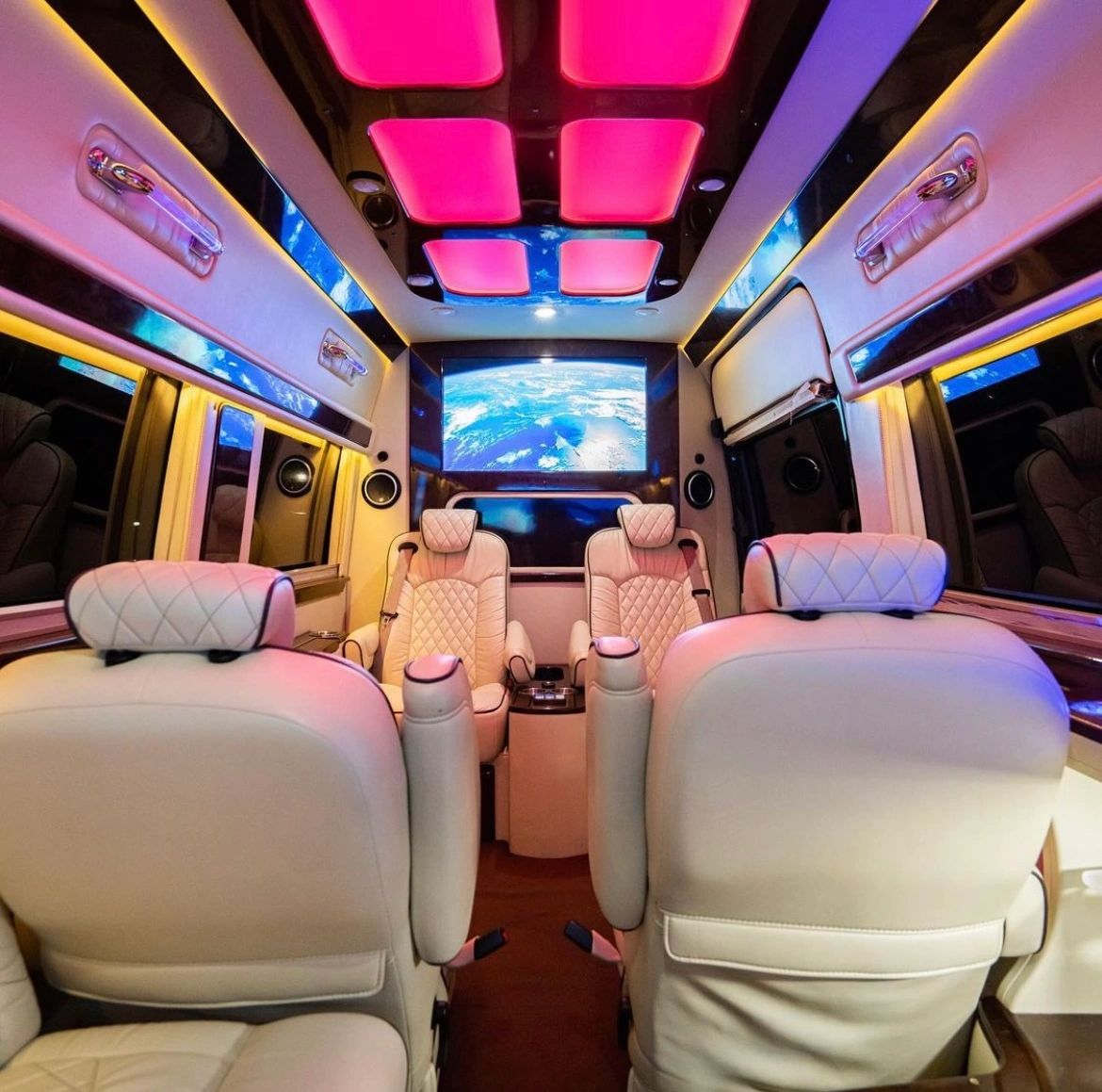 8 Passenger CEO Sprinter — photo 4