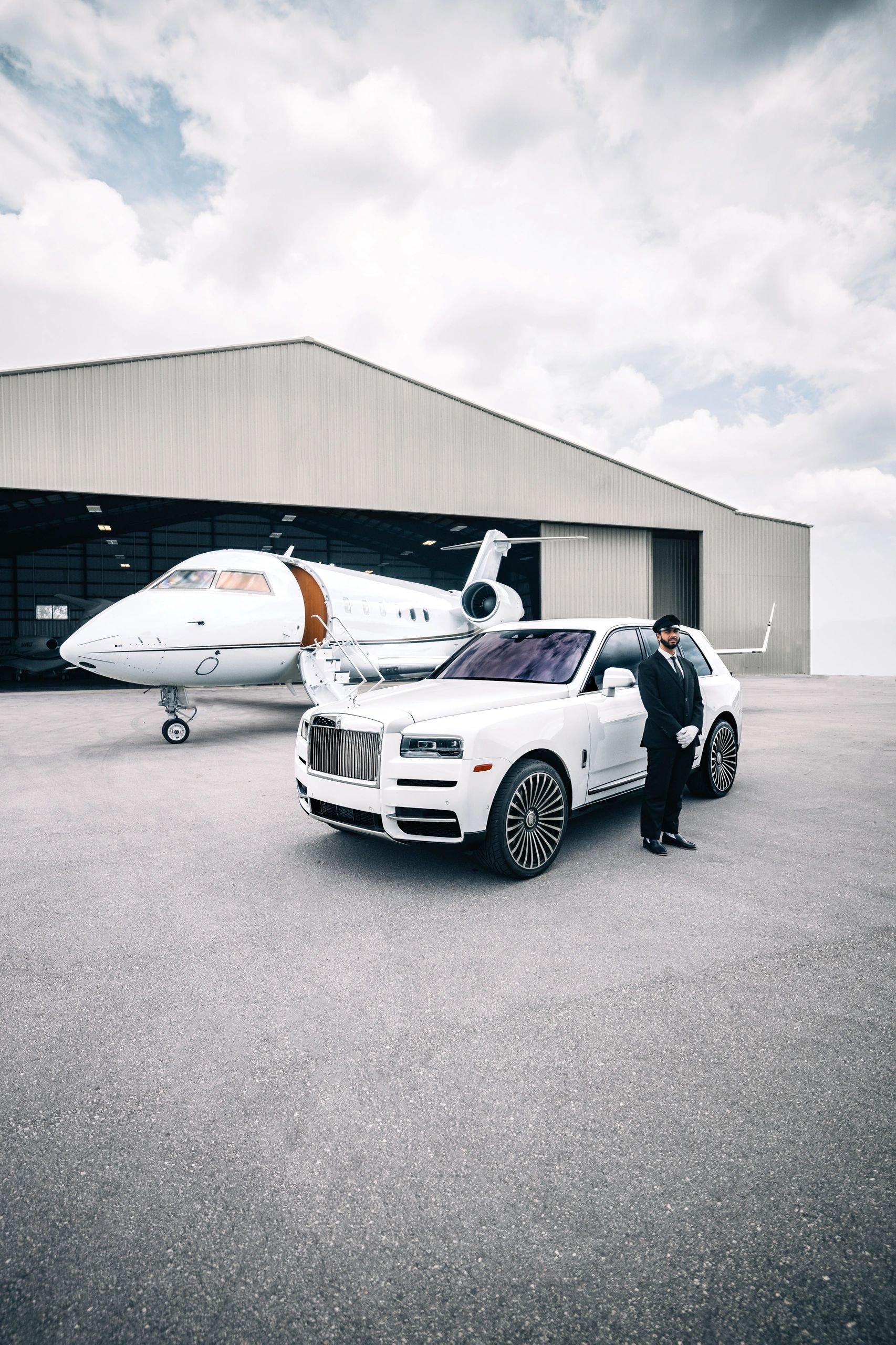 Rolls Royce Cullinan — photo 6