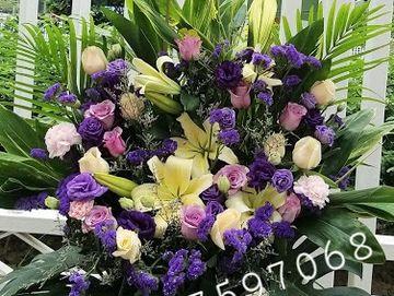 開張花籃，開張花牌