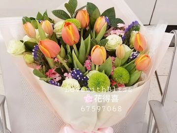 橙色鬱金香，綠色桔梗，綠色乒乓波菊，紫色無忘我，石竹花，歐洲花束，歐洲進口花束，進口花束