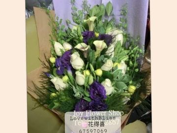 白色馬蹄蘭，白色玫瑰，紫桔梗，洋牡丹，扇葉，歐洲花束，歐洲進口花束，進口花束