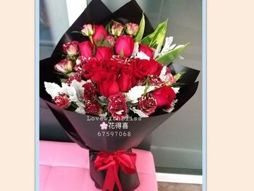 紅色玫瑰花，小玫瑰花，銀雪葉