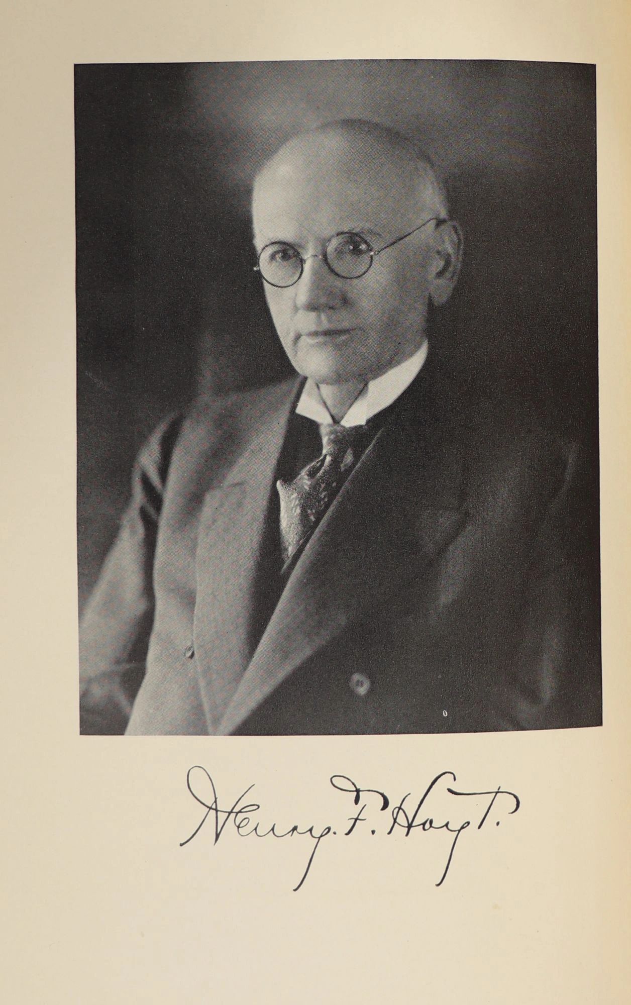 Dr. Henry F. Hoyt. Frontier Doctor.