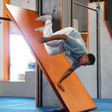 Pete Palomo
Parkour Coach
Parkour Athlete
Jayde's Father