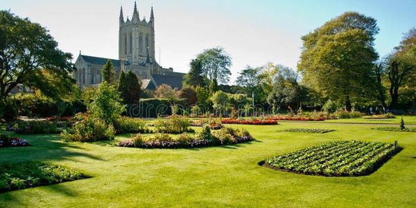 Air Source Heat Pump Installation in Bury St Edmunds and surrounding villages & commercial premises