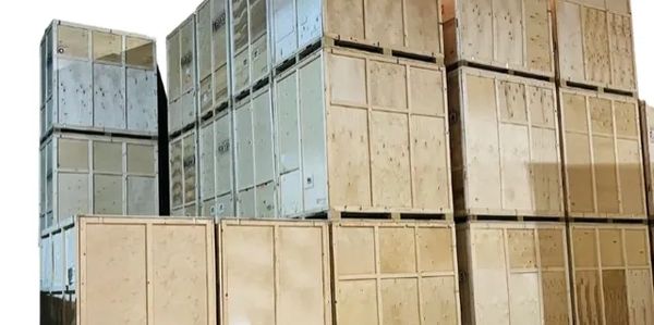 Storage containers