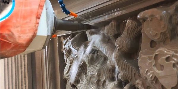 QPC'S FACTORY KUKLA ROBOTIC ARM SCULPTING DESIGN ON CONCRETE RELIEF FOR PROJECT IN WASHINGTON DC