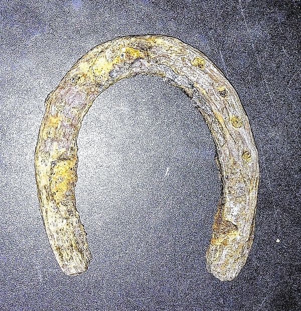 Colonial Horseshoe