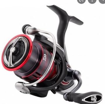 Beautiful stylish Spinning Reels Pryml Zephyr 2500 Spinning Reel to addmore  fun to your life