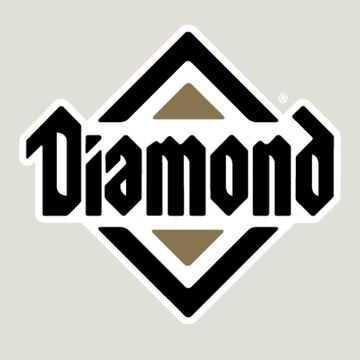 Pet Stuff carries Diamond as well as Diamond Naturals.