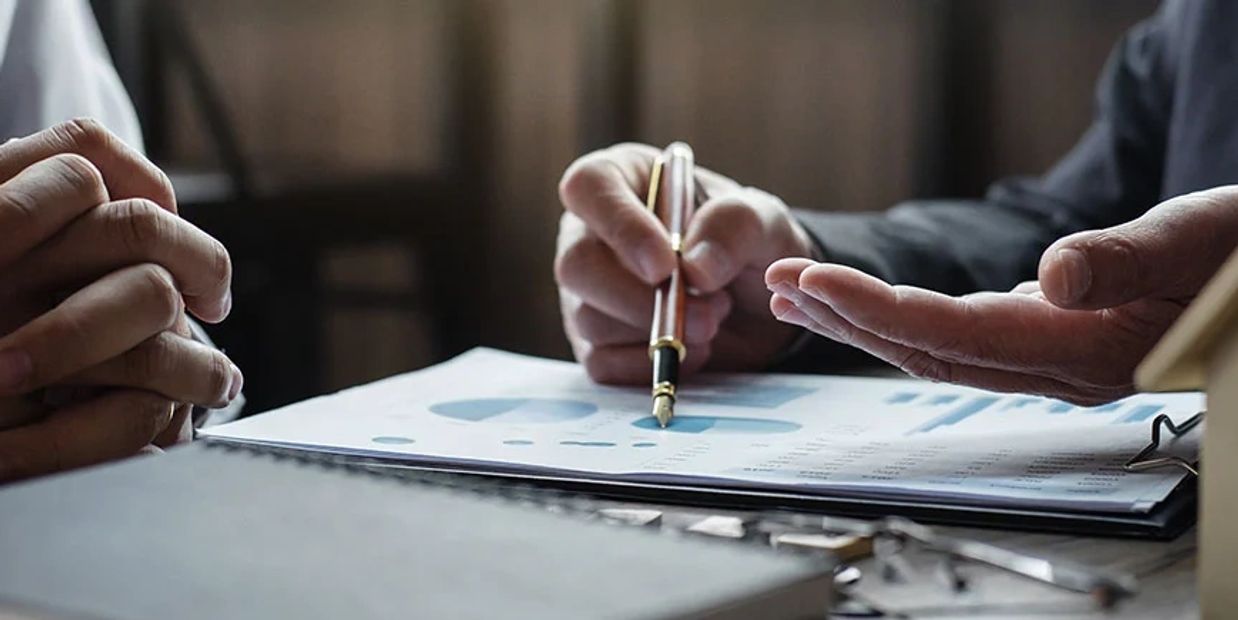 We provide expert guidance through the entire Living Trust process—making it simple and clear