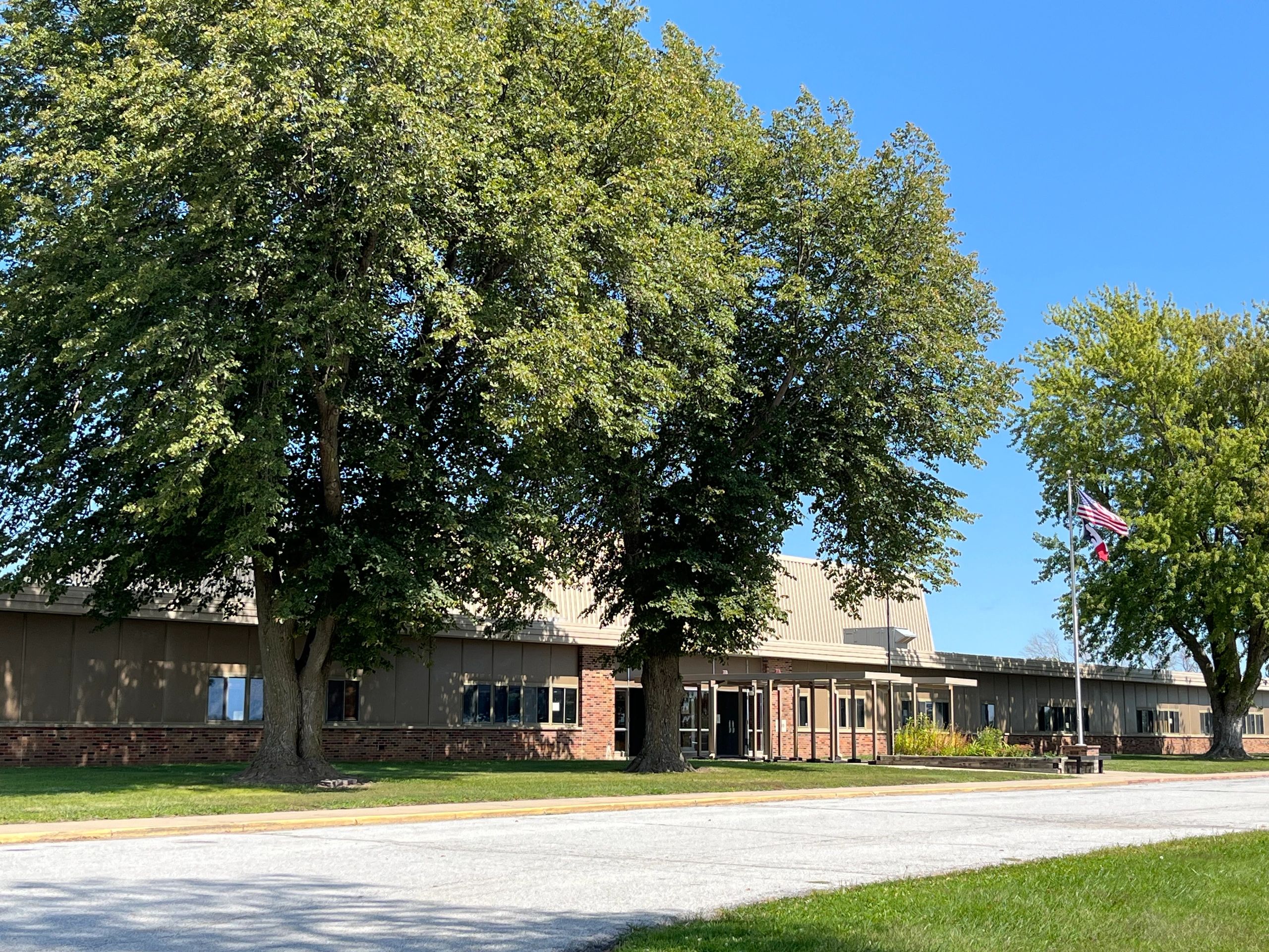 Vocational Training Programs in Iowa Switch Tech Hub