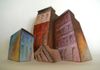 V, 2003, Earthenware, 13½ x 21 in. 34 x 53 cm. (variable dimensions)  -  Private collection.