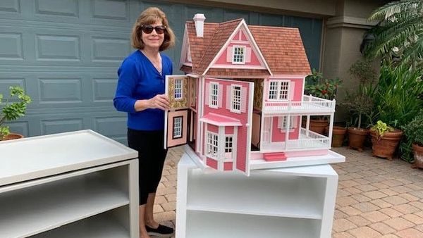 dollhouse display table