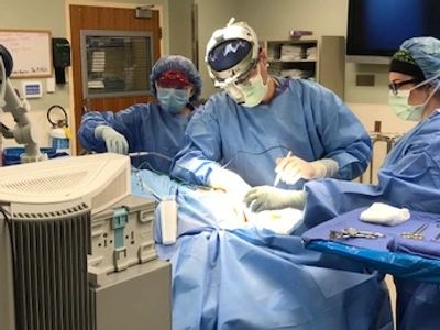 Dr. Parker performing an Inspire implant