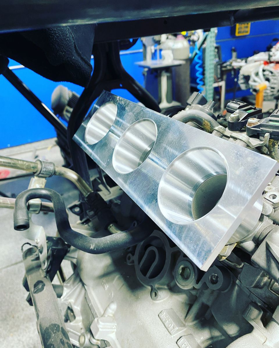 Yamaha YXZ 1000R billet intake manifold flange