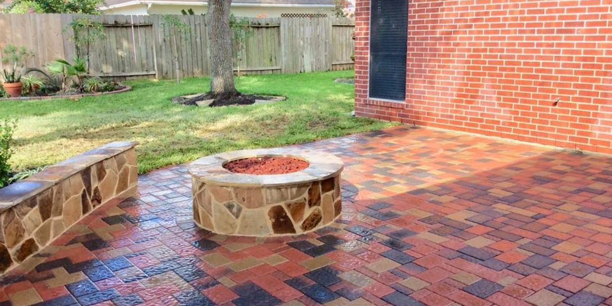 Houston Paver patios, Stone Bench and Stone Fire Pit