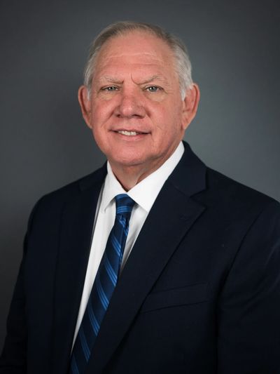 Keith McFarland of McFarland Appraisal Group, an expert in commercial real estate appraisal