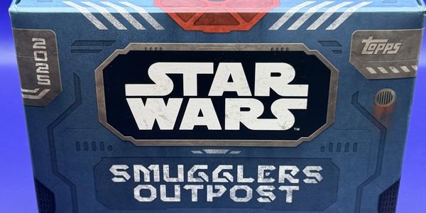 Star Wars Smugglers Outpost collectible box by Topps.
