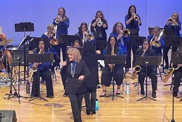 Cami Thompson with Sapphire Jazz Ensemble